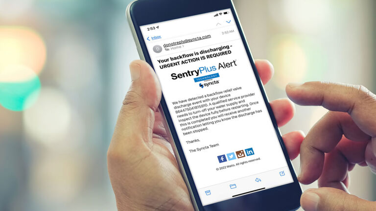 sentry-plus-mail-alert_mobile-closeup