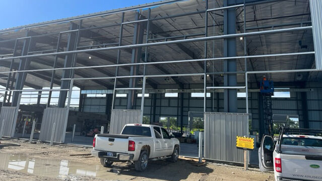 Kansas Joint Maintenance Facility Bay_ (002)