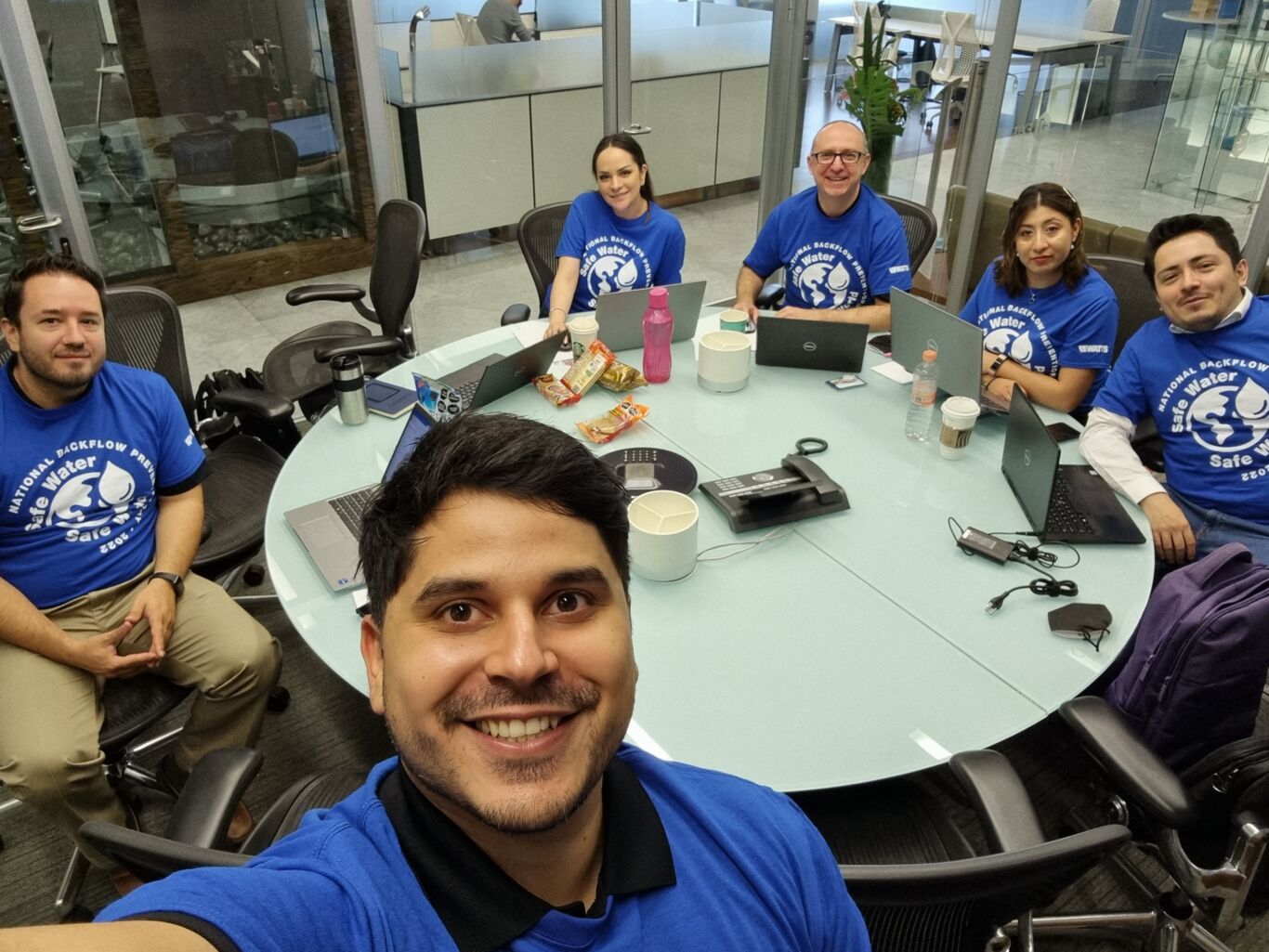 Full selfie of LATAM Backflow Day Team